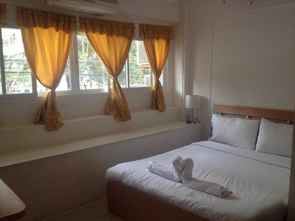 Cha-Am Seaside Hotel Zimmer foto
